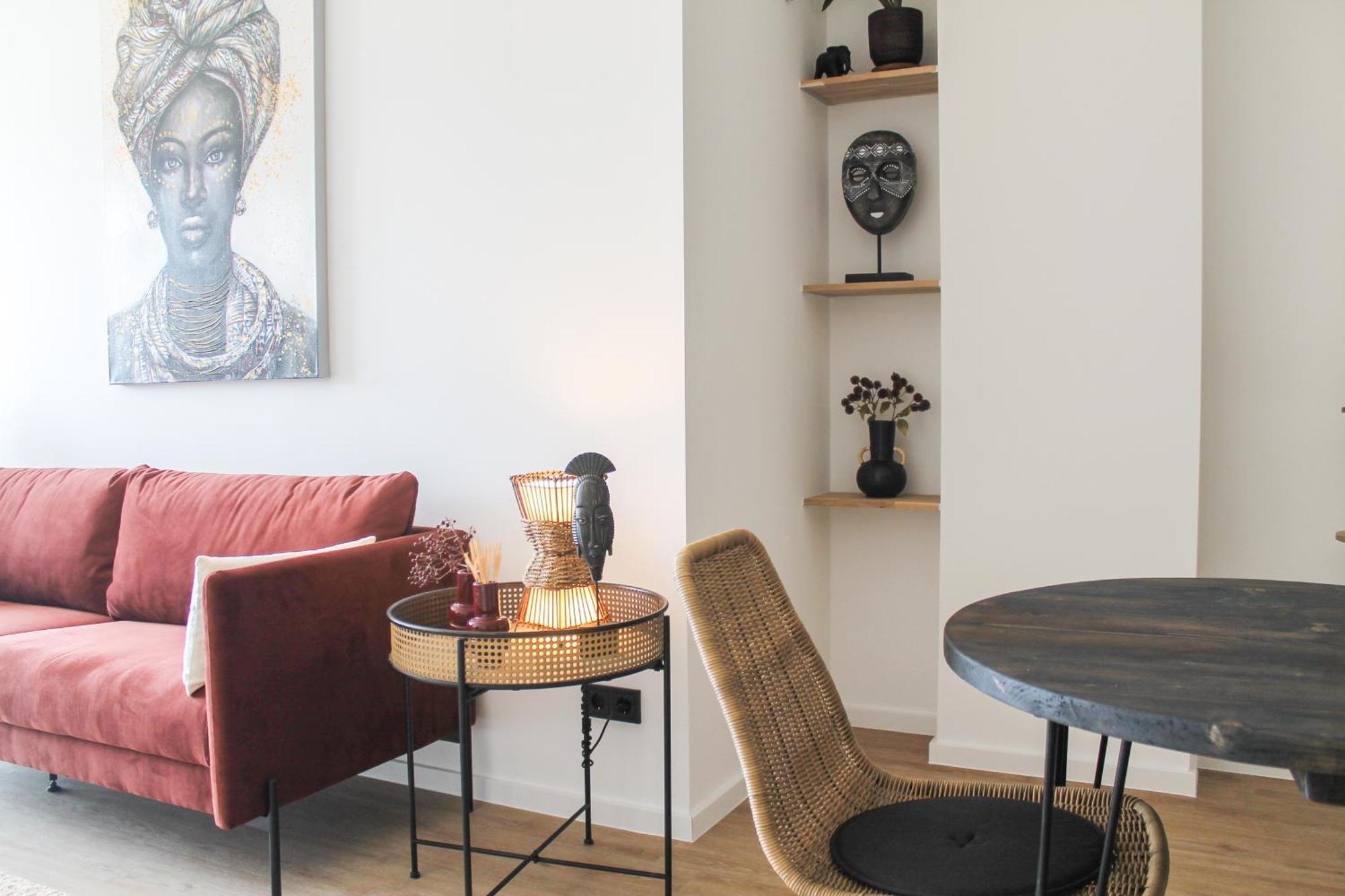 קובלנץ African-Style Apartment - Stadtnah, Parkplatz, E-Ladestation Fuer Auto & Fahrraeder, Gitterbox Fuer Fahrraeder, Fitnessstudio מראה חיצוני תמונה